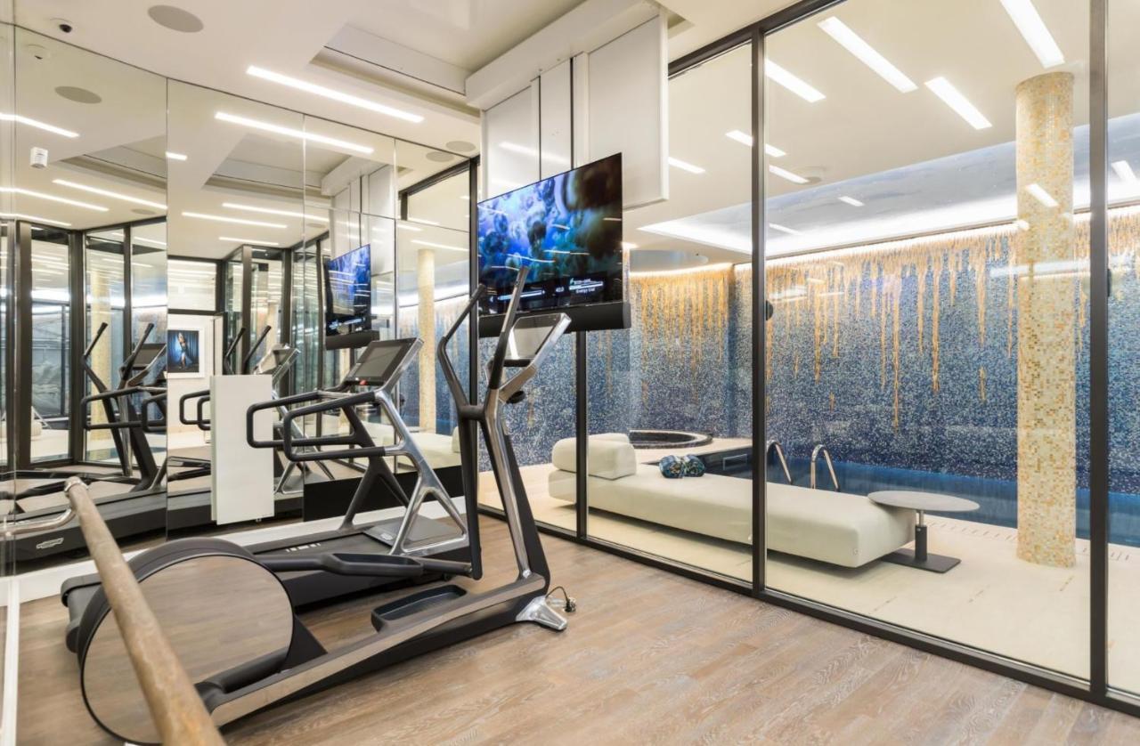 Appartamento Luxury With Eiffel Tower View And Sauna Parigi